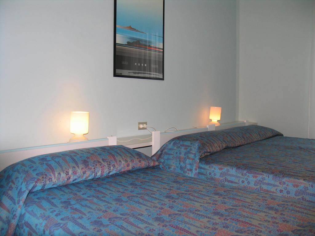 Veruno Albergo Residence Isotta מראה חיצוני תמונה