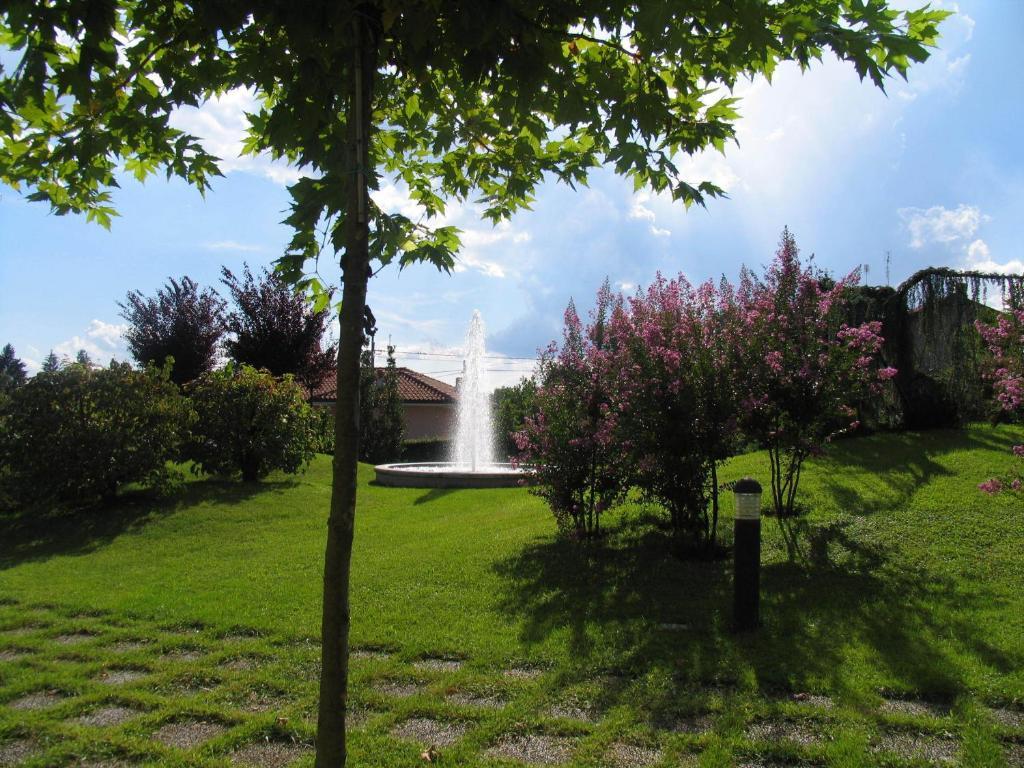 Veruno Albergo Residence Isotta מראה חיצוני תמונה