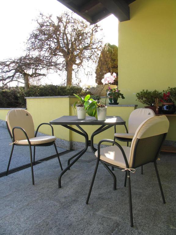 Veruno Albergo Residence Isotta מראה חיצוני תמונה