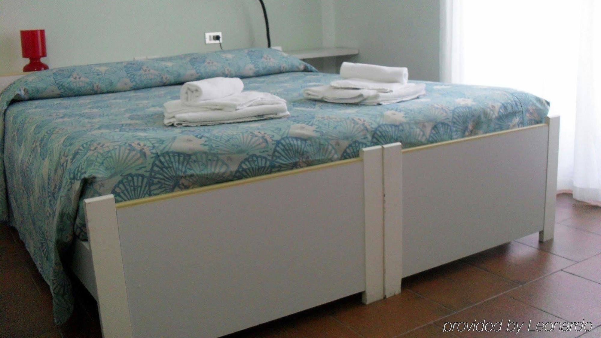 Veruno Albergo Residence Isotta מראה חיצוני תמונה